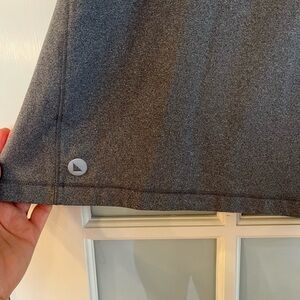 Untuckit Men's XXL three button polo